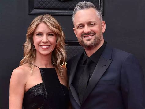 Nate Bargatze Wife